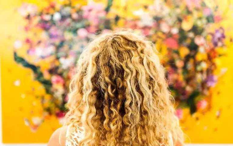 Curly Blonde Wigs - wide 2